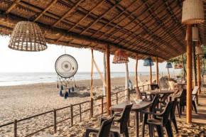 Lighthouse Cafe and Beach House